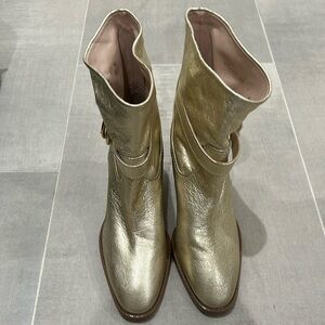 Stuart weizman gold booties
